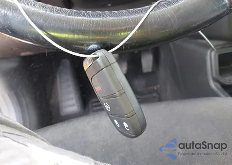 2018 Jeep Renegade Altitude Fwd z USA, uszkodzony, nr VIN ZACCJABB2JPH42801